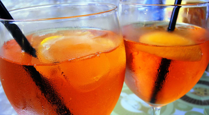 cocktail-spritz-aperol lamammaalicia.com